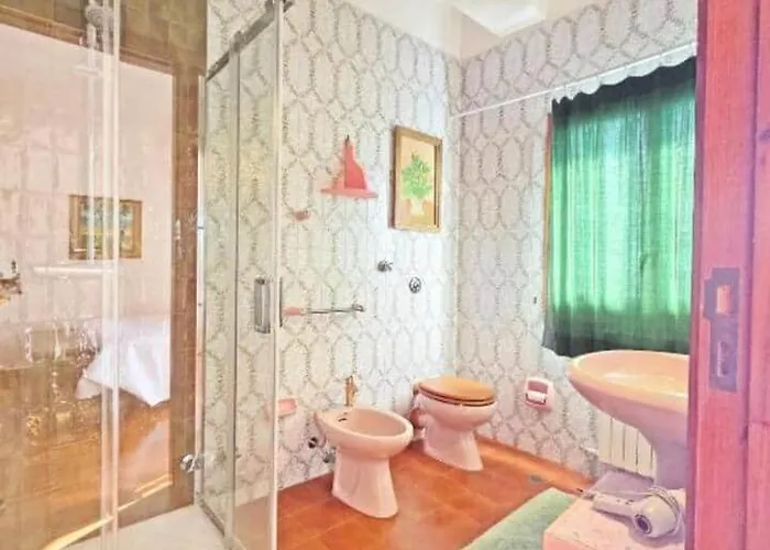 With Pool, 15min To Hébergement de vacances