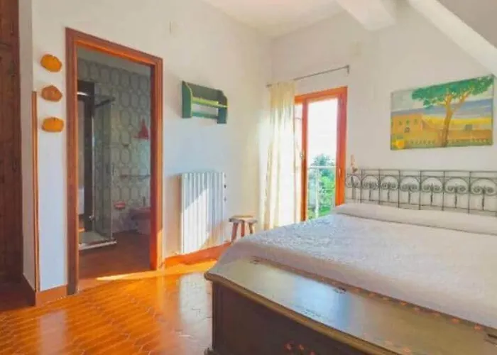 With Pool, 15min To Hébergement de vacances