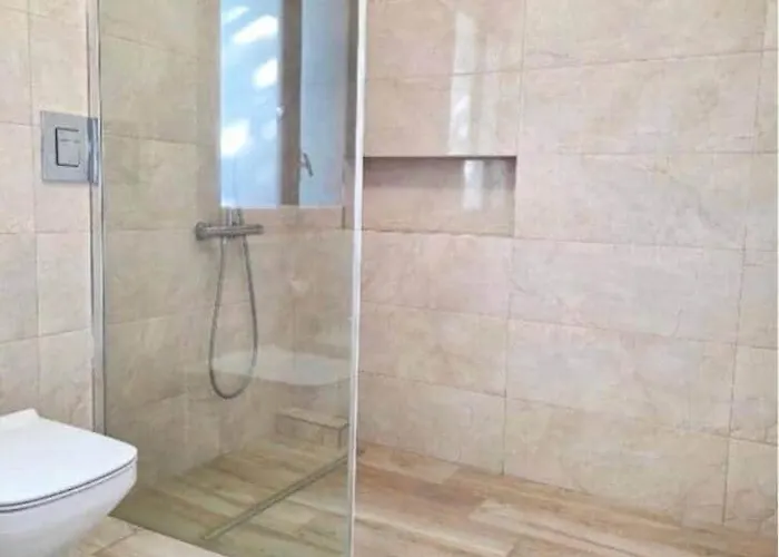 With Pool, 15min To בית נופש *