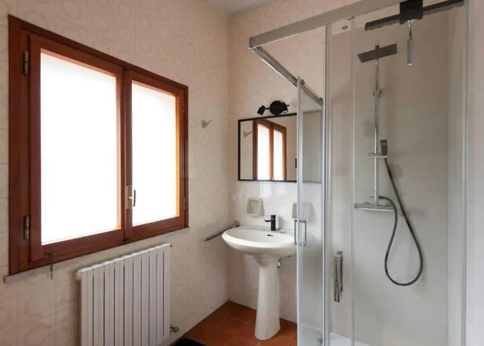 With Pool, 15min To * צ'פאלו