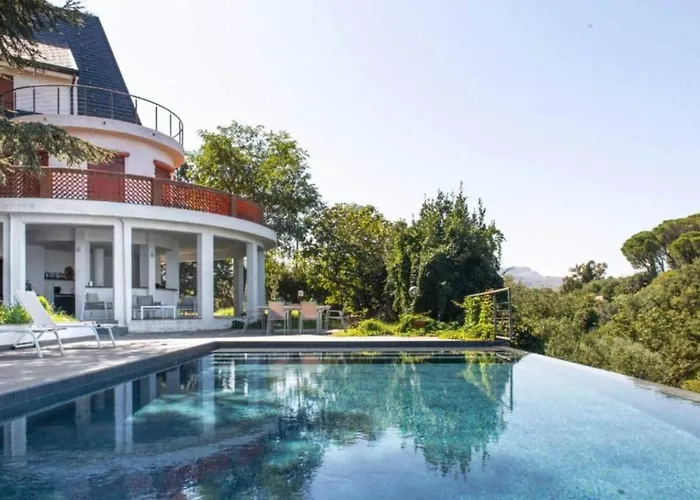 With Pool, 15min To *