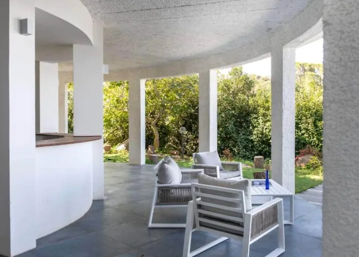 בית נופש With Pool, 15min To צ'פאלו